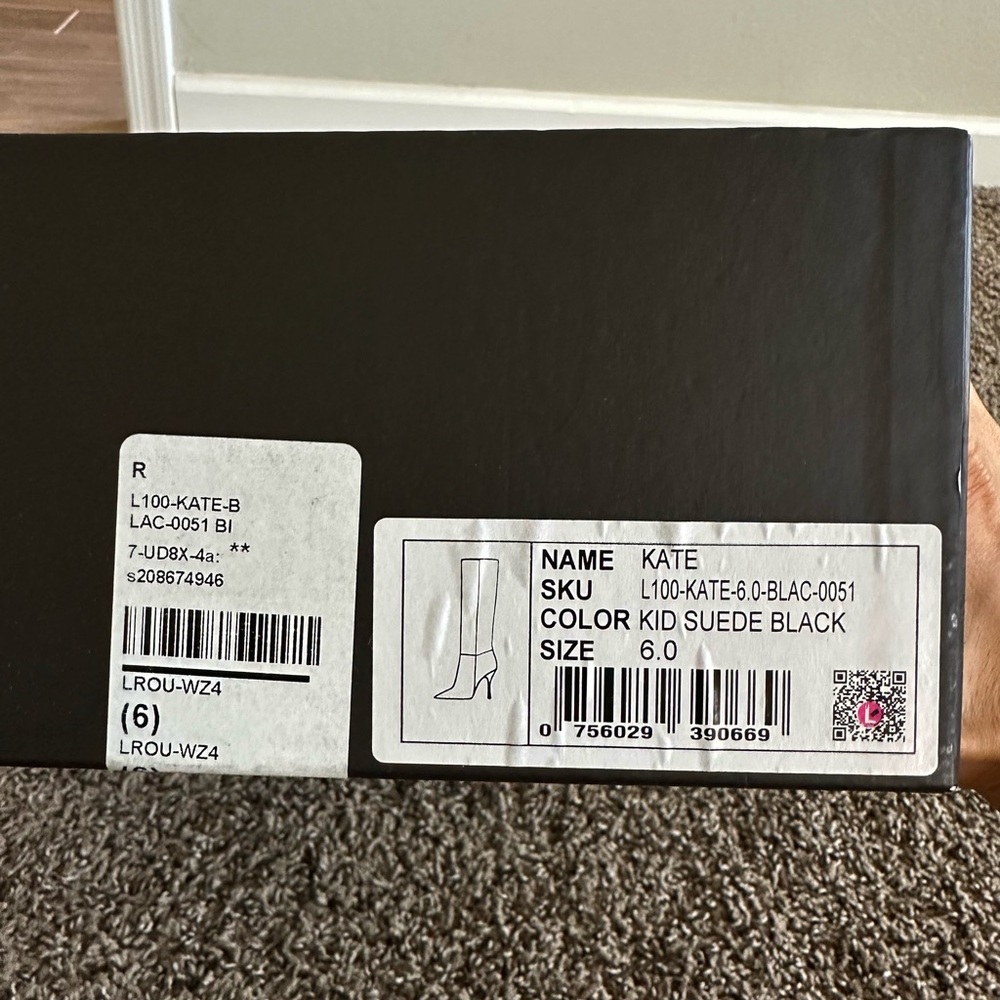 Larroudé Kate Boot In Black Suede, size 6 - Picture 7 of 7
